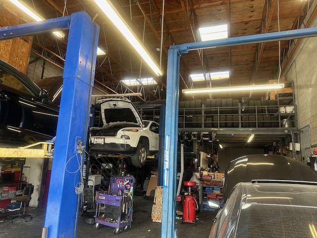 Auto Repair ( Mechanic shop) for Sale - $239,000 (Hawthorne, Los Angeles)