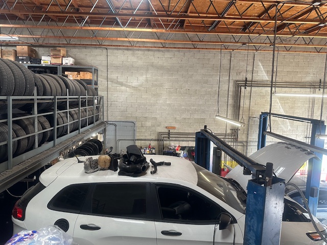Auto Repair ( Mechanic shop) for Sale - $239,000 (Hawthorne, Los Angeles)